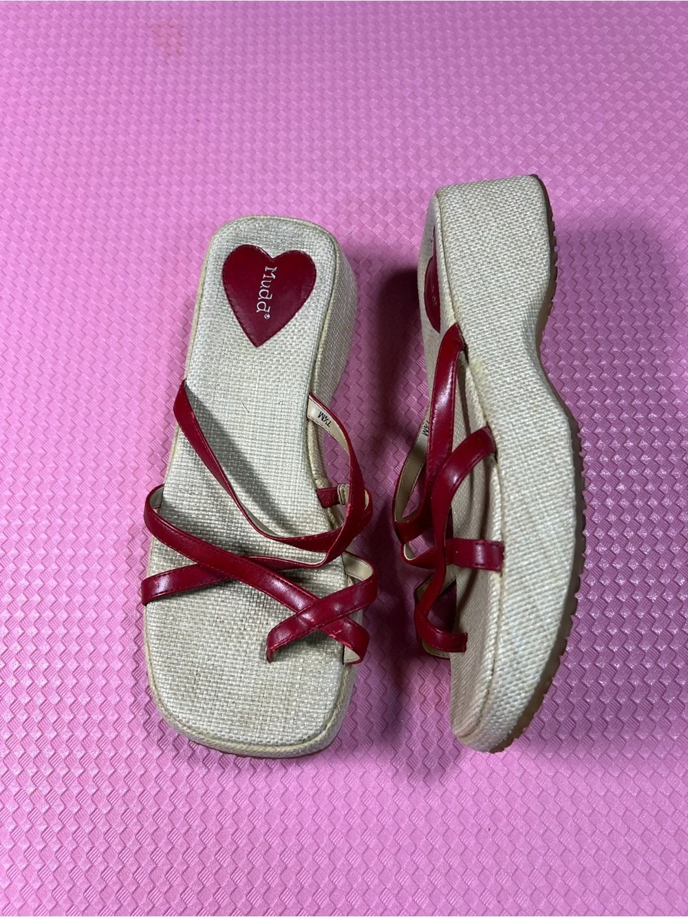Y2K Mudd red and beige strappy platform wedge sandals 7.5